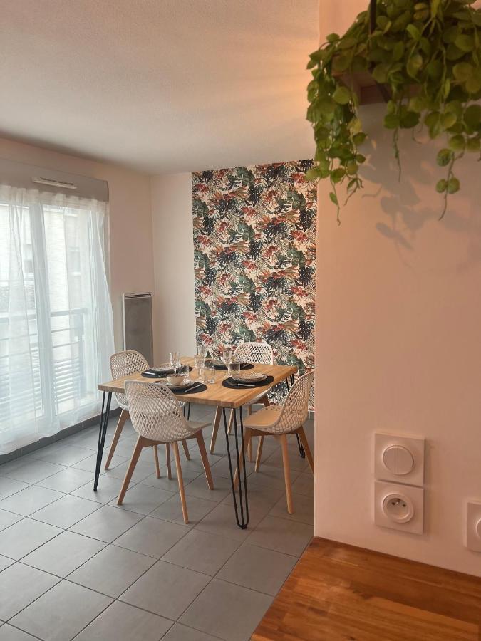 Snug & Cosy Proche Gare Partdieu, Acces Facile Aeroport Et Eurexpo 维勒班 外观 照片